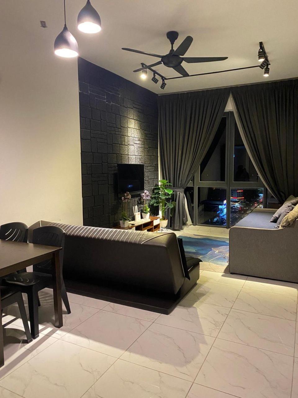 Niks Troika Homestay โกตาบารู ภายนอก รูปภาพ